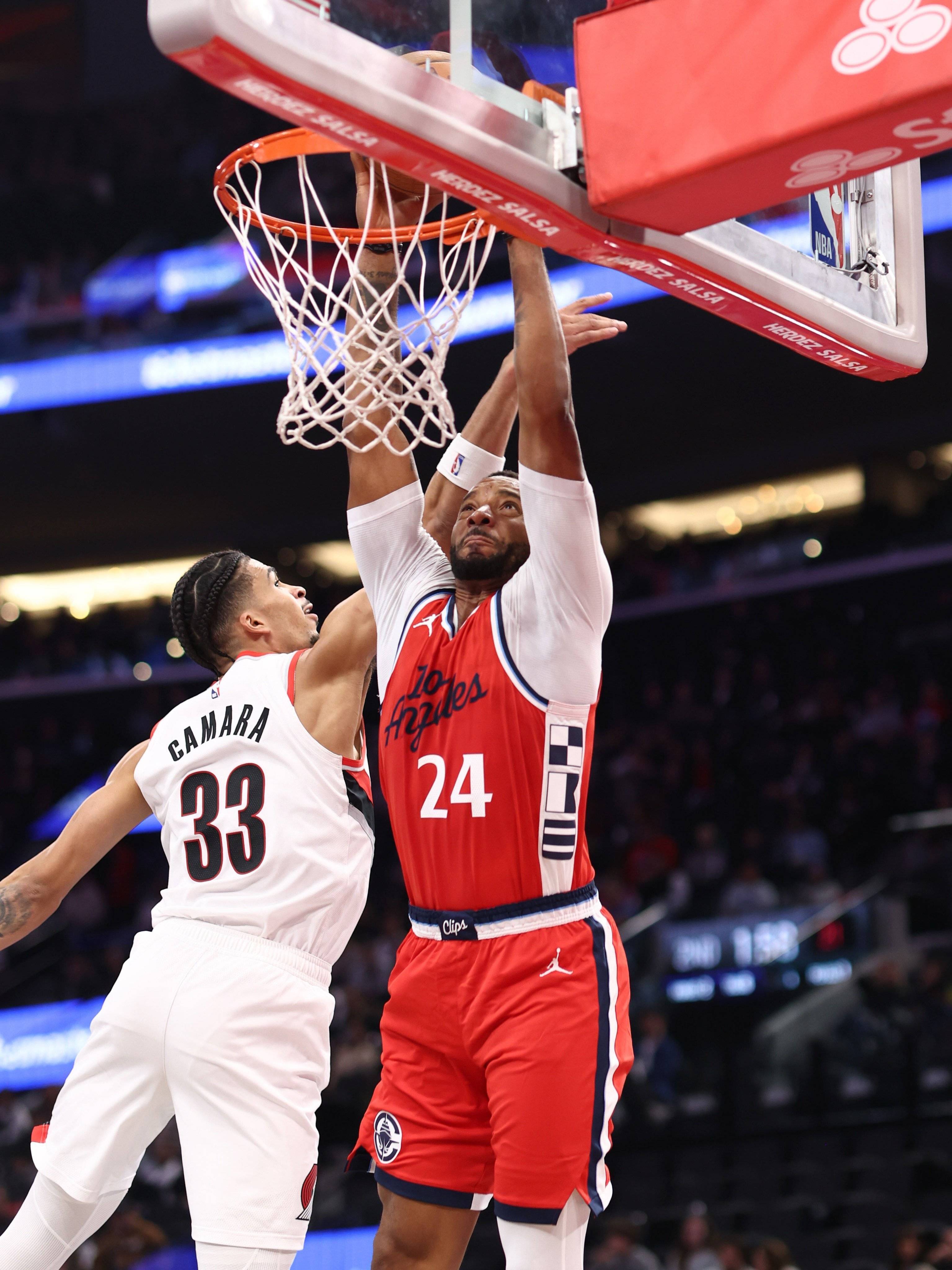 关于森林狼迎战凯尔特人，步行者挑战篮网的信息