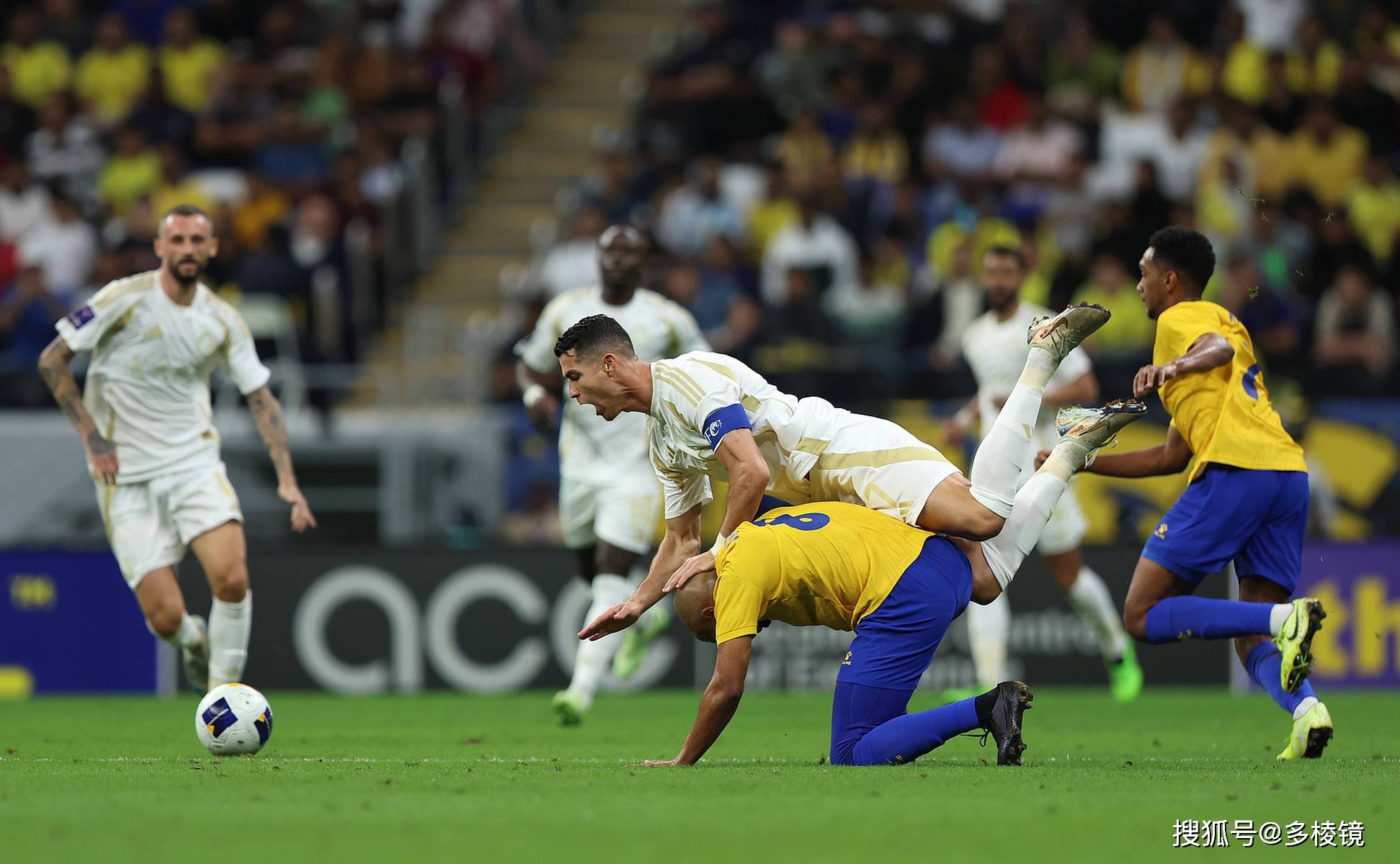 德州扑克游戏-关于国际竞技：精英球队大战一触即发的信息